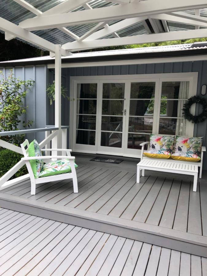 Kanuka Cottage - Tranquil And Relaxing Akaroa Kültér fotó